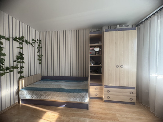 Продам трехкомнатную (3-комн.) квартиру, им. Туполева А.Н. ул, 4, Березовый п