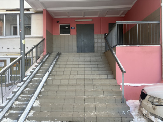 Продам двухкомнатную (2-комн.) квартиру, им. 40-летия Победы ул, 33/9, Краснодар г