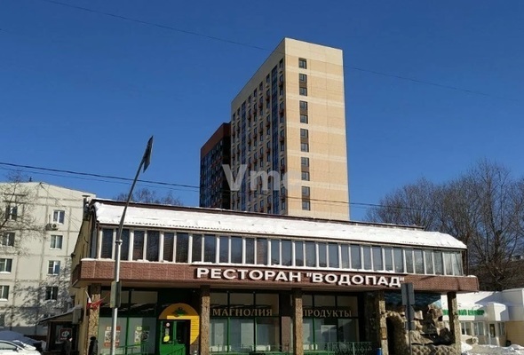 Продам торговое помещение 302,7 м2, Юных Ленинцев ул, 71к1, Москва г