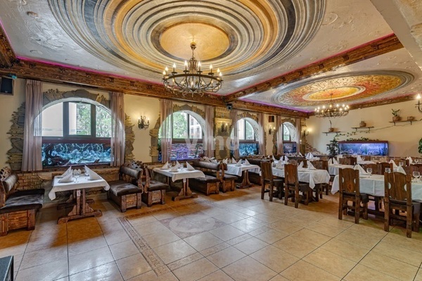 Продам торговое помещение 302,7 м2, Юных Ленинцев ул, 71к1, Москва г