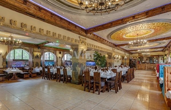 Продам торговое помещение 302,7 м2, Юных Ленинцев ул, 71к1, Москва г