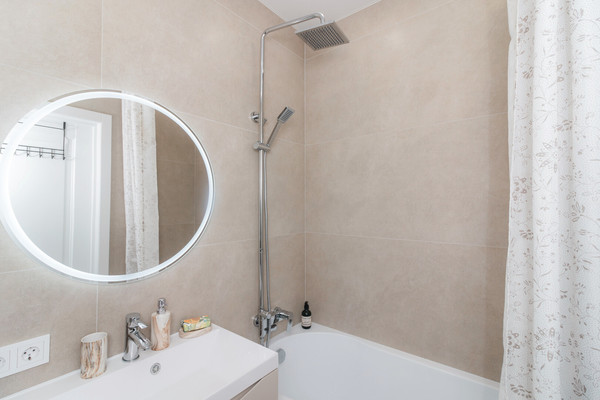 Продам однокомнатную (1-комн.) квартиру, Самаровская ул, 6к2, Ханты-Мансийск г