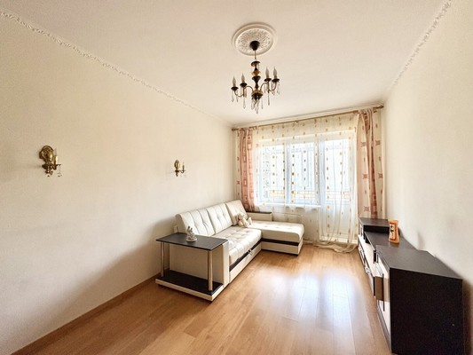 Продам однокомнатную (1-комн.) квартиру, Макаренко проезд, 3, Королев г