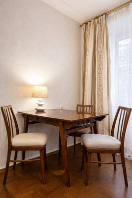 Продам трехкомнатную (3-комн.) квартиру, Дмитрия Ульянова ул, 43к1, Москва г