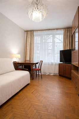 Продам трехкомнатную (3-комн.) квартиру, Дмитрия Ульянова ул, 43к1, Москва г
