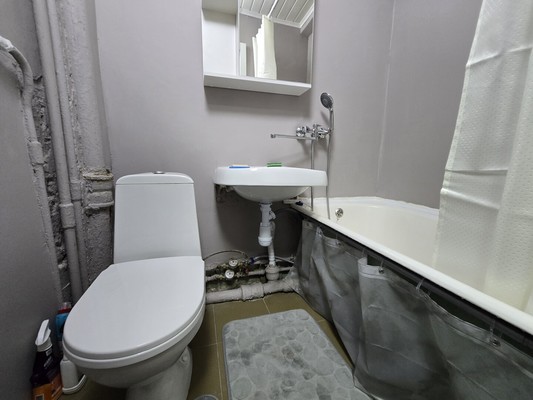 Продам однокомнатную (1-комн.) квартиру, Ленина (Ожерелье мкр.) ул, 9, Кашира г