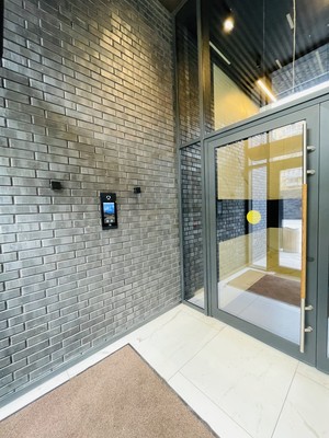 Продам однокомнатную (1-комн.) квартиру, Лермонтовская ул, 1, Москва г