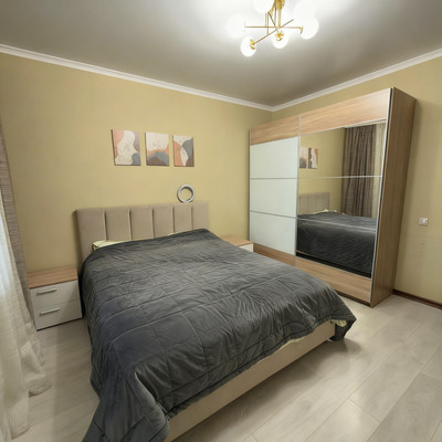 Продам трехкомнатную (3-комн.) квартиру, Академика Королева ул, 22, Астрахань г