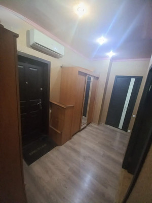 Продам двухкомнатную (2-комн.) квартиру, Бориса Алексеева ул, 53, Астрахань г