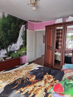 Продам двухкомнатную (2-комн.) квартиру, Краснооктябрьская ул, 70, Тихорецк г