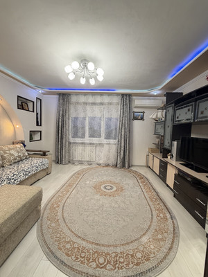 Продам двухкомнатную (2-комн.) квартиру, Дзержинского ул, 63, Тихорецк г