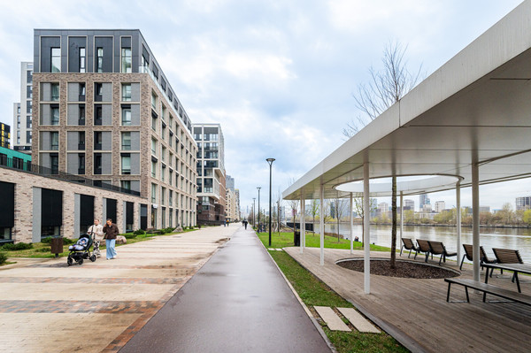 Продам трехкомнатную (3-комн.) квартиру, Лихачёва пр-кт, 10к3, Москва г