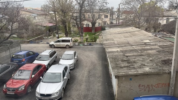 Продам однокомнатную (1-комн.) квартиру, Кирова пр-кт, 12кА, Симферополь г