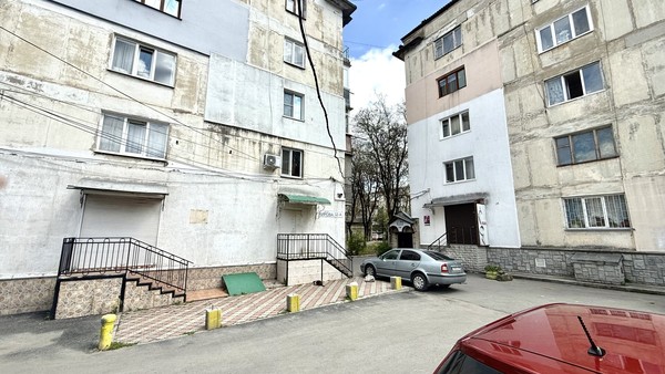 Продам однокомнатную (1-комн.) квартиру, Кирова пр-кт, 12кА, Симферополь г