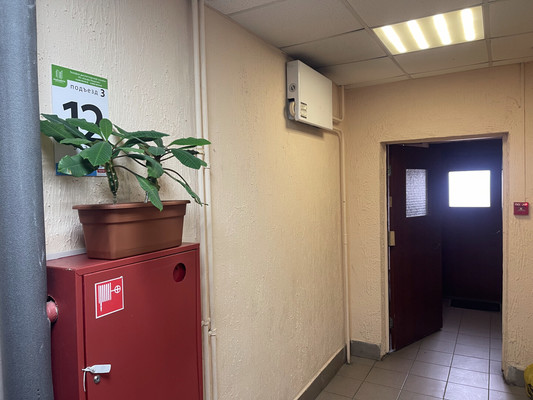 Продам трехкомнатную (3-комн.) квартиру, Ленина ул, 19, Октябрьский рп
