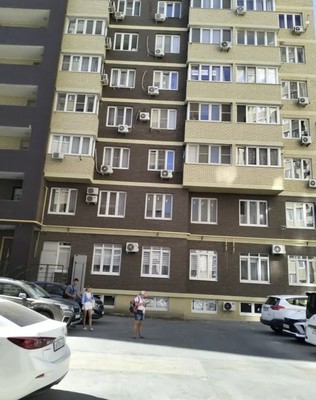 Продам однокомнатную (1-комн.) квартиру, Крестьянская ул, 27к1, Анапа г