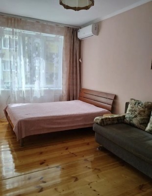 Продам однокомнатную (1-комн.) квартиру, Крестьянская ул, 27к1, Анапа г