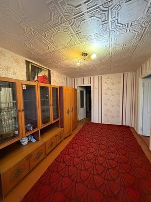 Продам двухкомнатную (2-комн.) квартиру, Нижнегорская ул, 40, Белогорск г