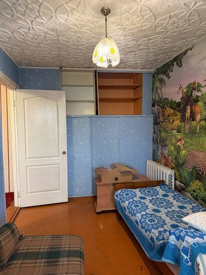 Продам двухкомнатную (2-комн.) квартиру, Нижнегорская ул, 40, Белогорск г