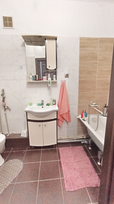 Сдам двухкомнатную (2-комн.) квартиру, им. Сергея Есенина ул, 824, Краснодар г