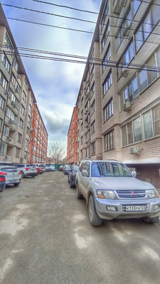 Сдам двухкомнатную (2-комн.) квартиру, им. Сергея Есенина ул, 824, Краснодар г