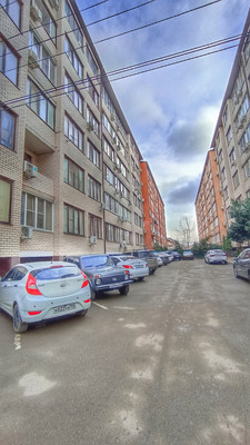 Сдам двухкомнатную (2-комн.) квартиру, им. Сергея Есенина ул, 824, Краснодар г