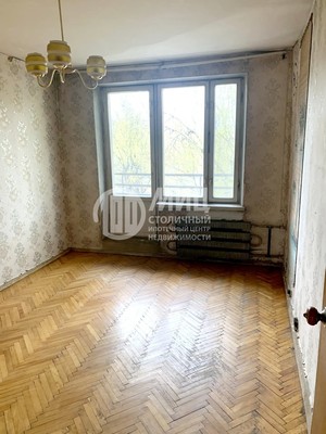 Продам трехкомнатную (3-комн.) квартиру, Азовская ул, 4, Москва г