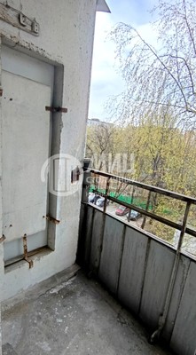 Продам трехкомнатную (3-комн.) квартиру, Азовская ул, 4, Москва г