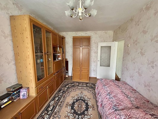 Продам двухкомнатную (2-комн.) квартиру, Белова ул, 25, Мирное с