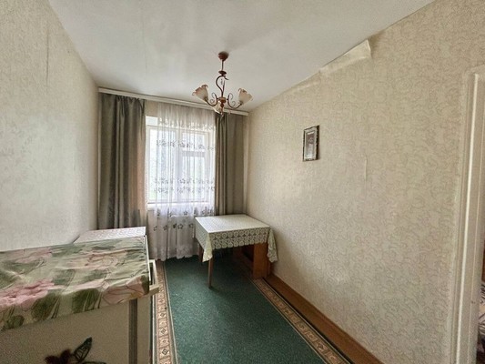 Продам двухкомнатную (2-комн.) квартиру, Белова ул, 25, Мирное с