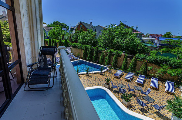 Продам гостиницу 1 618 м2, Приморский пер, 16, Витязево с