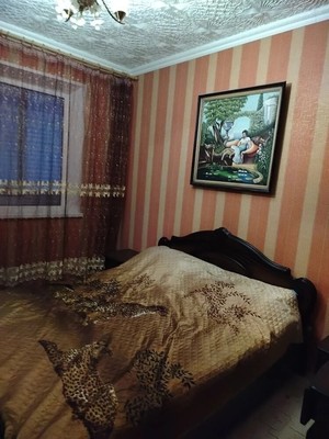 Продам трехкомнатную (3-комн.) квартиру, Великой Победы б-р, 16, Волгодонск г