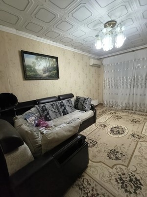 Продам трехкомнатную (3-комн.) квартиру, Великой Победы б-р, 16, Волгодонск г