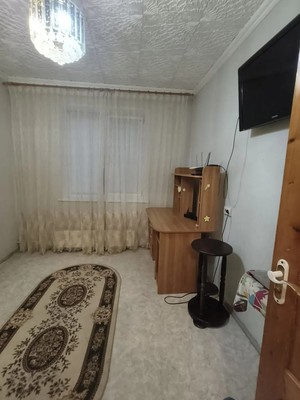 Продам трехкомнатную (3-комн.) квартиру, Великой Победы б-р, 16, Волгодонск г