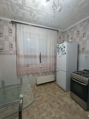 Продам трехкомнатную (3-комн.) квартиру, Великой Победы б-р, 16, Волгодонск г