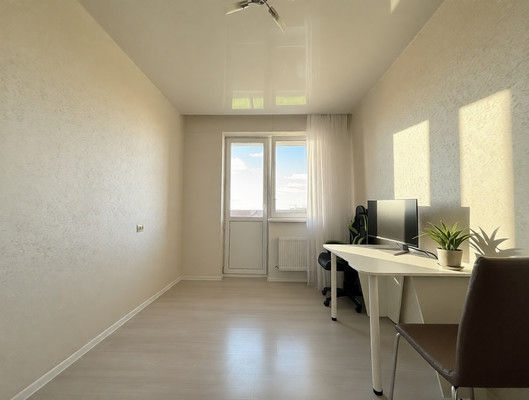 Продам однокомнатную (1-комн.) квартиру, им. Петра Метальникова ул, 26, Краснодар г