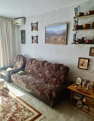 Продам однокомнатную (1-комн.) квартиру, Нагорная ул, 10, Партенит пгт