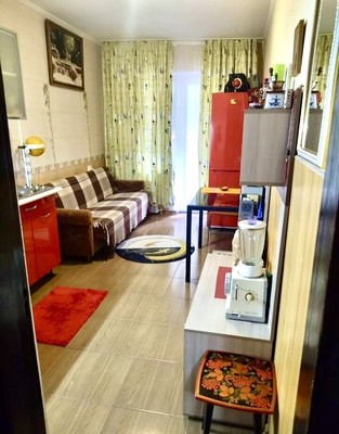 Продам однокомнатную (1-комн.) квартиру, Нагорная ул, 10, Партенит пгт