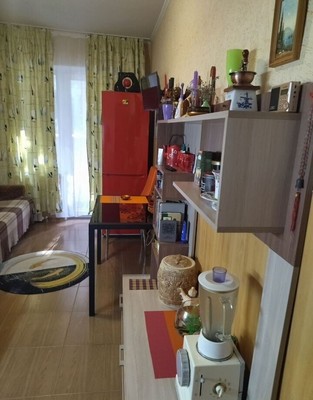 Продам однокомнатную (1-комн.) квартиру, Нагорная ул, 10, Партенит пгт