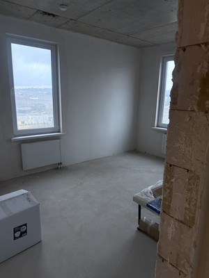 Продам трехкомнатную (3-комн.) квартиру, Александра Суворова пр-кт, 105, Симферополь г