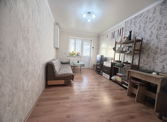 Продам однокомнатную (1-комн.) квартиру, Куликова Поля ул, 31, Российский п