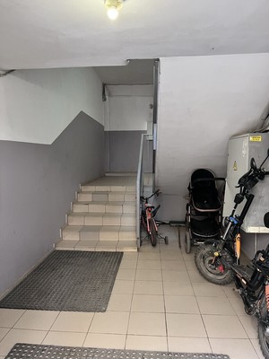 Продам однокомнатную (1-комн.) квартиру, Куликова Поля ул, 31, Российский п