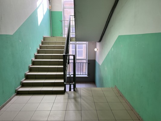 Продам однокомнатную (1-комн.) квартиру, Куликова Поля ул, 31, Российский п