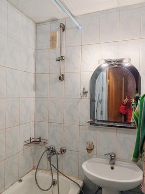 Продам многокомнатную квартиру, Оганова ул, 7, Ростов-на-Дону г