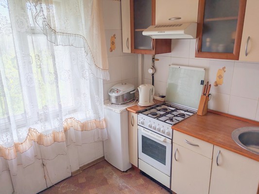 Продам многокомнатную квартиру, Оганова ул, 7, Ростов-на-Дону г
