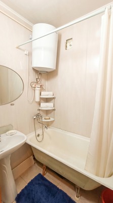 Продам двухкомнатную (2-комн.) квартиру, Лермонтова ул, 29, Ханты-Мансийск г