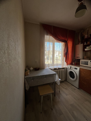 Продам двухкомнатную (2-комн.) квартиру, Ленинский пр-кт, 32а, Йошкар-Ола г