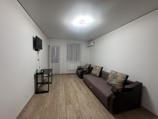 Сдам однокомнатную (1-комн.) квартиру, Московская ул, 158к1, Краснодар г