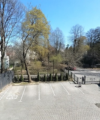 Продам трехкомнатную (3-комн.) квартиру, Тенистая аллея ул, 42В, Калининград г