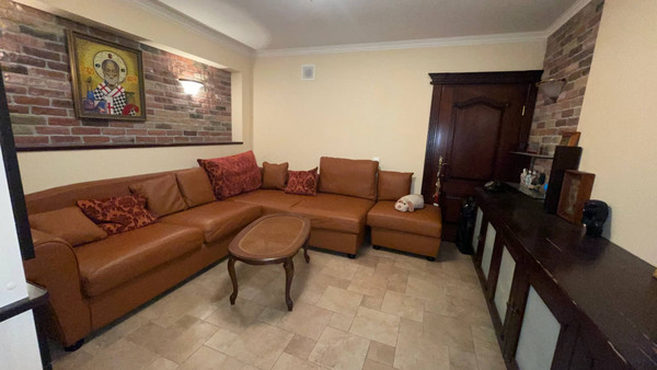 Продам таунхаус, Верхнеозерная ул, 32б, Калининград г, 0 км от города